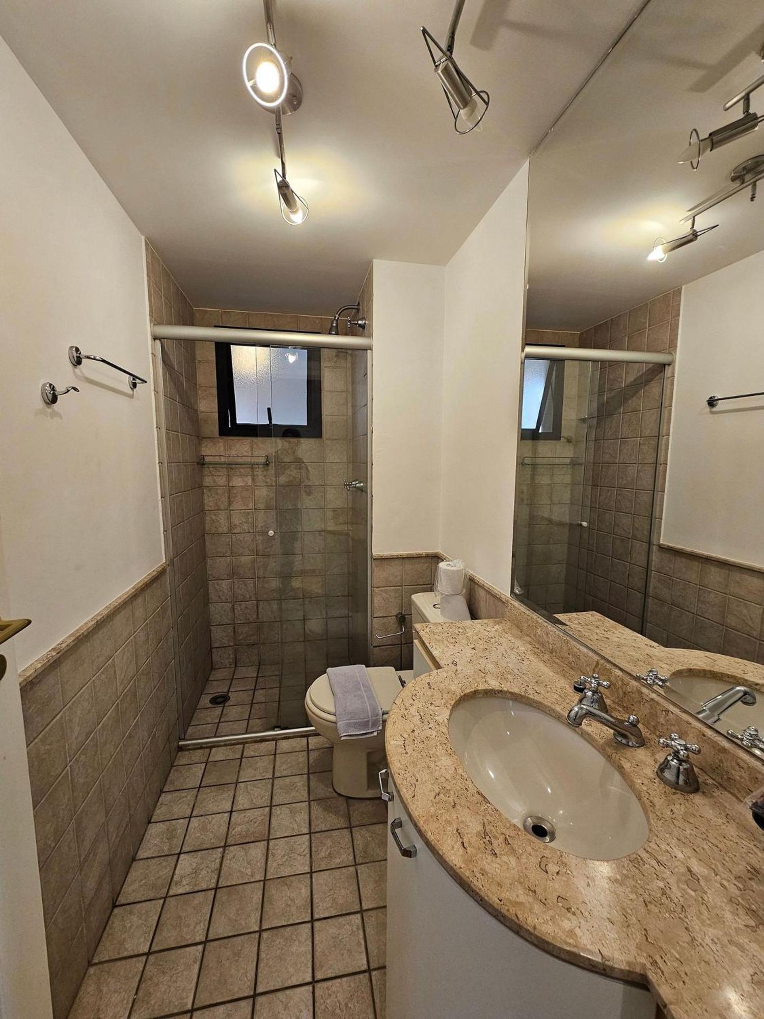 Flat Com Dois Quartos E Dois Banheiros Apartamento