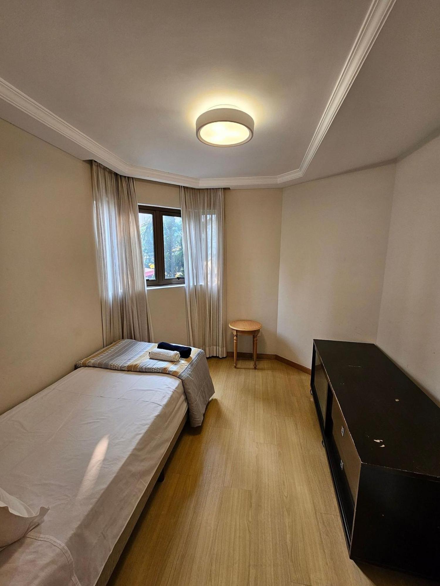 Apartamento Flat Com Dois Quartos E Dois Banheiros *
